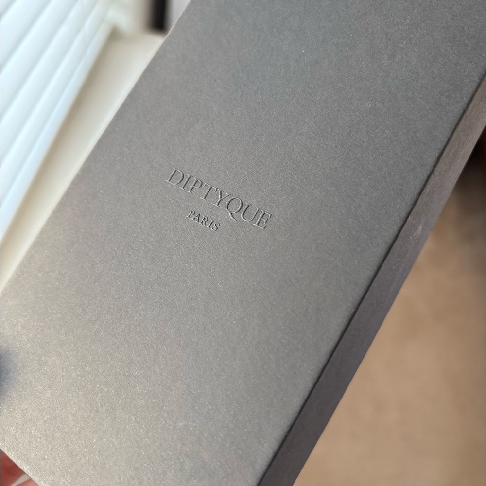 Diptyque Elegant Gray Box